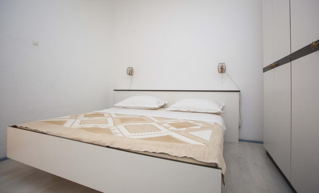 Apartments Dino Makarska Exterior photo
