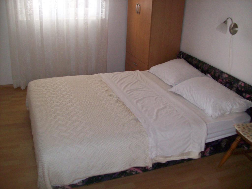 Apartments Dino Makarska Exterior photo